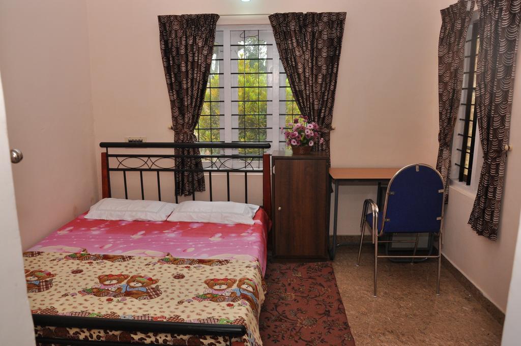 Bluemount Appartement Kattappana Buitenkant foto